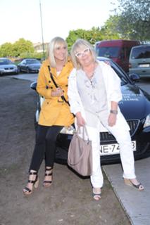 Agata Mlynarska feet photo thumbnail