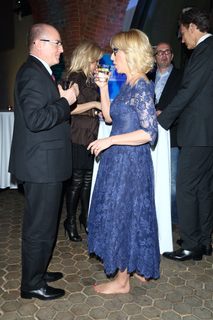 Agata Mlynarska feet photo thumbnail