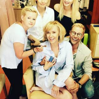 Agata Mlynarska feet photo thumbnail