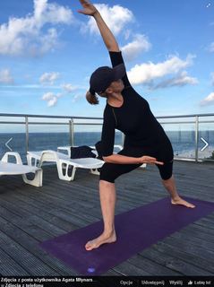 Agata Mlynarska feet photo thumbnail