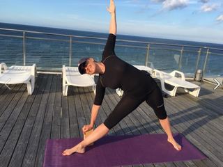 Agata Mlynarska feet photo thumbnail