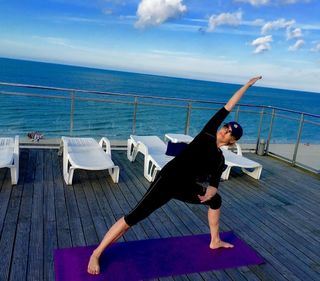 Agata Mlynarska feet photo thumbnail