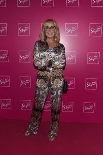 Agata Mlynarska feet photo thumbnail