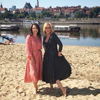 Agata Mlynarska feet photo thumbnail