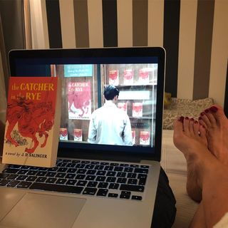 Agata Mlynarska feet photo thumbnail