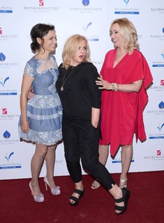 Agata Mlynarska feet photo thumbnail