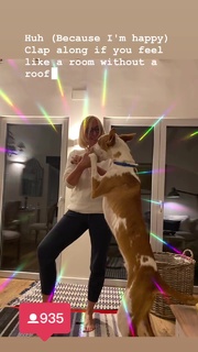 Agata Mlynarska feet photo thumbnail