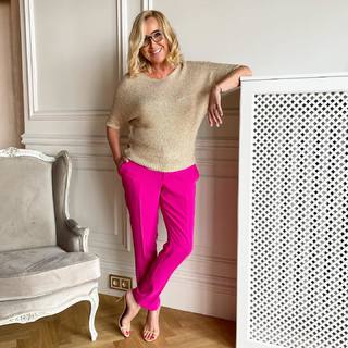 Agata Mlynarska feet photo thumbnail