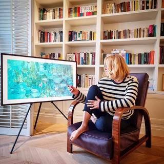 Agata Mlynarska feet photo thumbnail