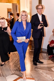 Agata Mlynarska feet photo thumbnail