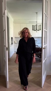 Agata Mlynarska feet photo thumbnail