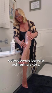 Agata Mlynarska feet photo thumbnail