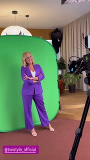 Agata Mlynarska feet photo thumbnail