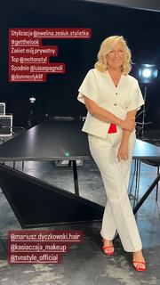 Agata Mlynarska feet photo thumbnail