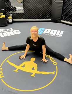 Agata Mlynarska feet photo 12