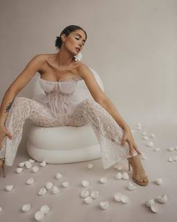 Agata Mutsenietse feet photo 15