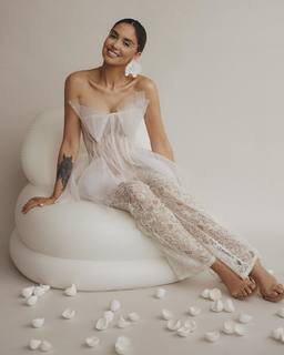 Agata Mutsenietse feet photo 13