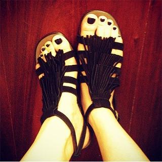 Agatha Moreira feet photo thumbnail