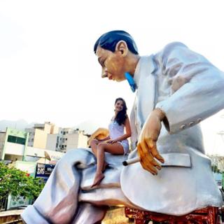 Agatha Moreira feet photo thumbnail