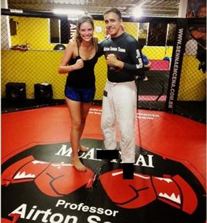 Agatha Moreira feet photo thumbnail