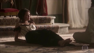 Agatha Moreira feet photo thumbnail