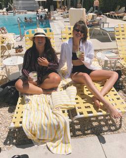 Agatha Moreira feet photo thumbnail