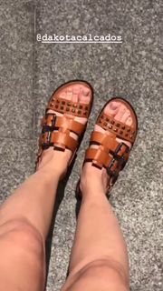 Agatha Moreira feet photo thumbnail