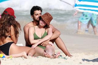 Agatha Moreira feet photo thumbnail