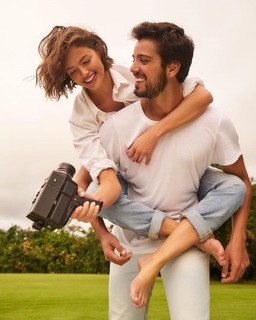 Agatha Moreira feet photo thumbnail