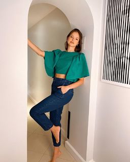 Agatha Moreira feet photo thumbnail