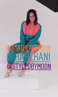 Agathe Auproux feet photo thumbnail