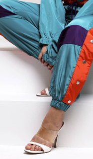 Agathe Auproux feet photo thumbnail