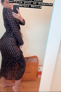 Agathe Auproux feet photo thumbnail