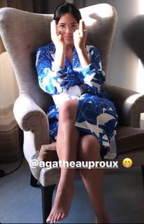 Agathe Auproux feet photo thumbnail