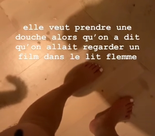 Agathe Auproux feet photo thumbnail
