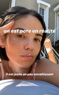 Agathe Auproux feet photo thumbnail
