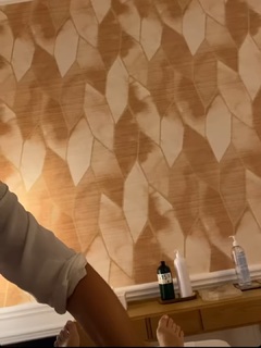 Agathe Auproux feet photo thumbnail