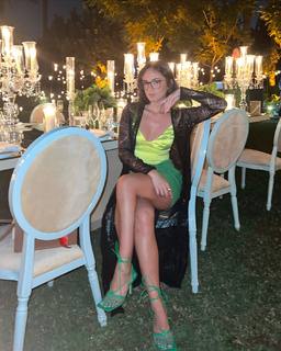 Agathe Auproux feet photo thumbnail