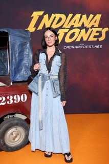 Agathe Auproux feet photo thumbnail