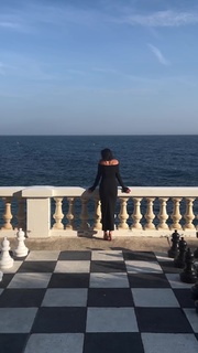Agathe Auproux feet photo thumbnail
