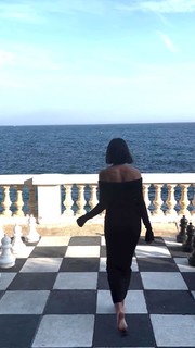 Agathe Auproux feet photo thumbnail