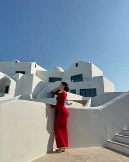 Agathe Auproux feet photo thumbnail