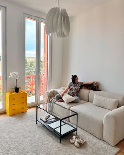 Agathe Auproux feet photo thumbnail