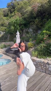 Agathe Auproux feet photo 7