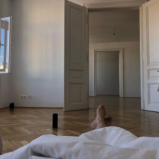 Aglaia Szyszkowitz feet photo 2
