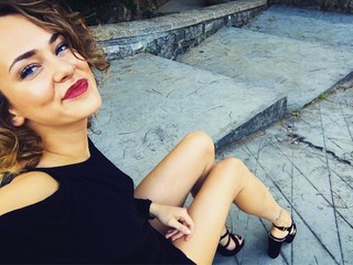 Aglaya Tarasova feet photo 6