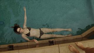 Agnes Bruckner feet photo 11