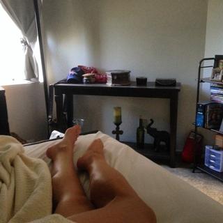 Agnes Bruckner feet photo 15