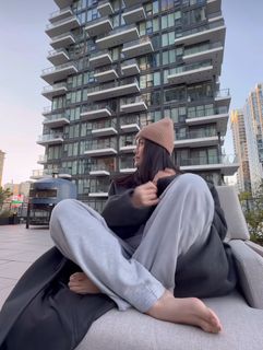 Agnes Monica feet photo 5