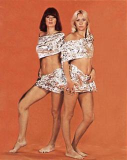 Agnetha Fältskog feet photo thumbnail